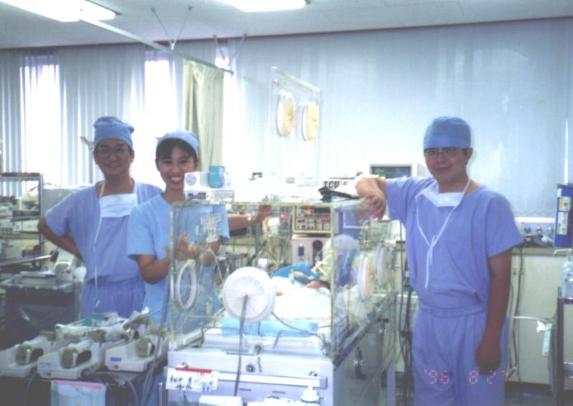 在日本参与挽救小生命后的喜悦.JPG (31810 bytes)